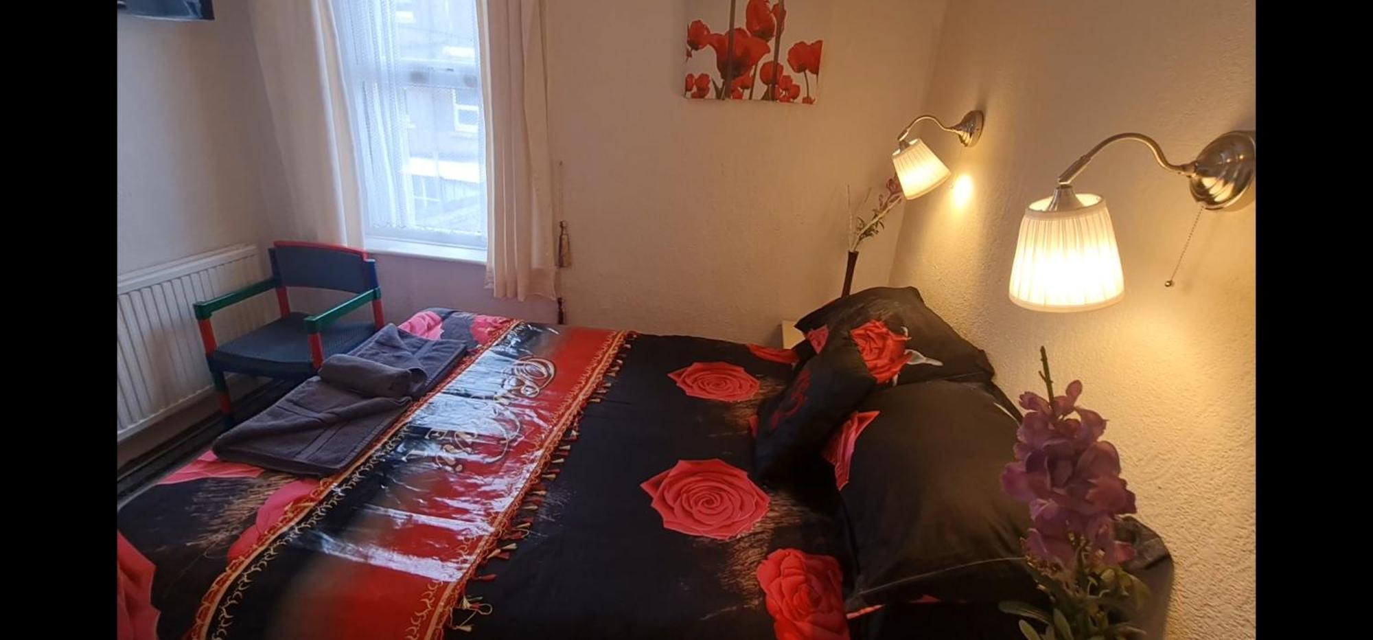Bukhari Hotel Blackpool Room photo